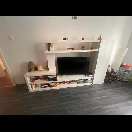 A Very Cosy * 布加勒斯特