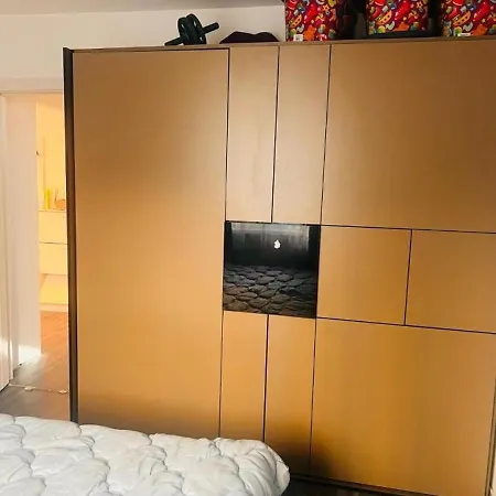 A Very Cosy 布加勒斯特
